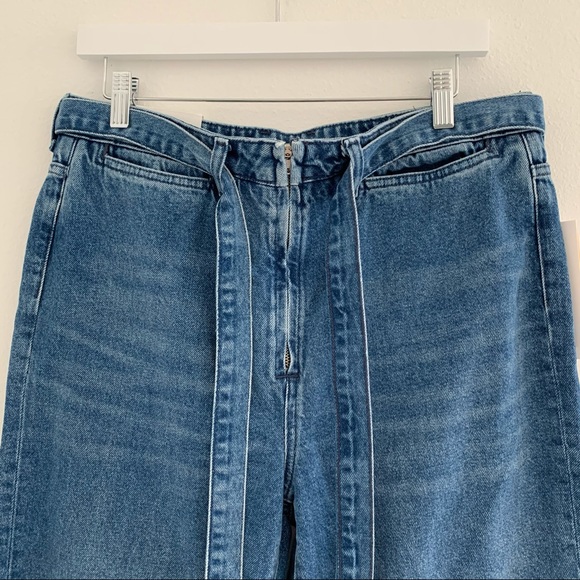 H&M Wide Leg High Waist Jeans with Belt - Picture 2 of 2